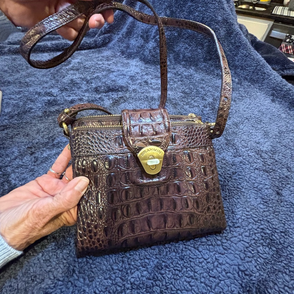 Small brahminn crossbody lots of room